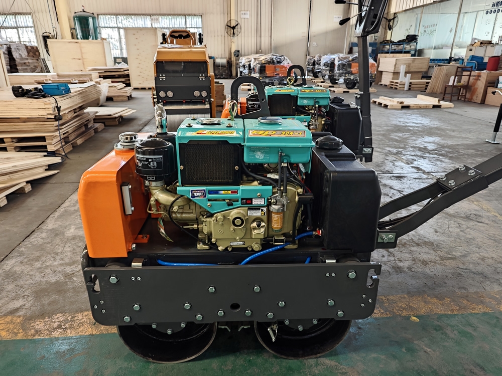 手扶雙鋼輪壓路機BM60